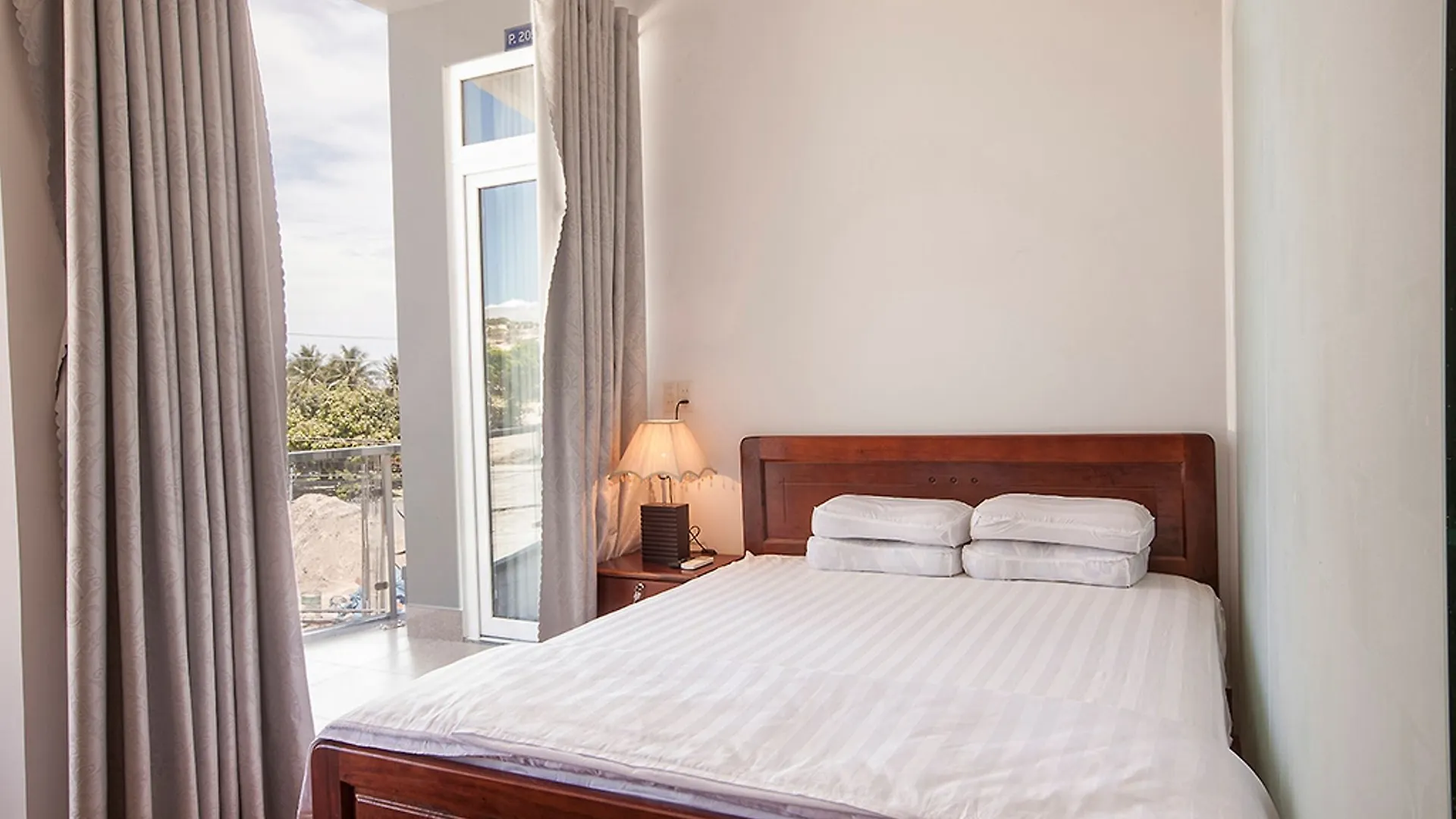 Phuong Nam Guest House Mui Ne Vietnam